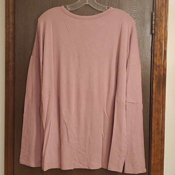 Express long sleeve tee - Picture 2 of 5